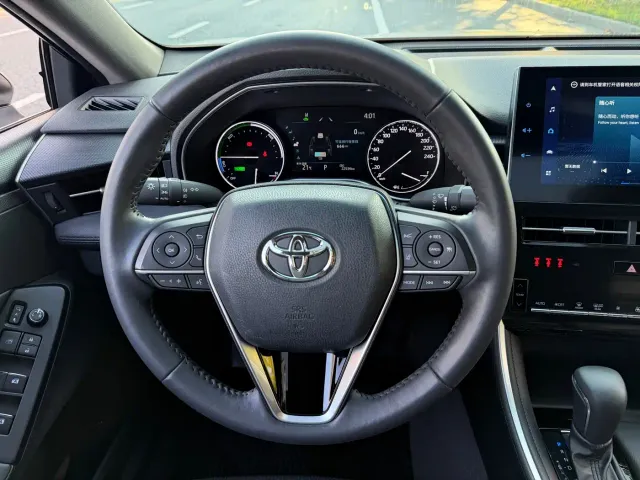 Toyota Avalon — Фото автомобиля 13