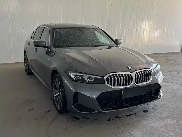 BMW 3 Series — Фото автомобиля 2