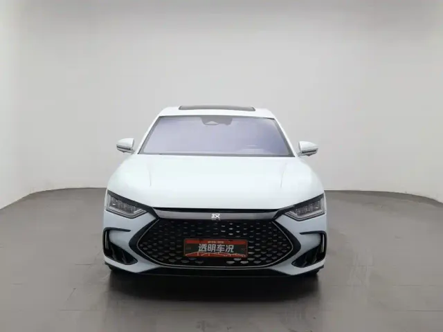 BYD Han — Фото автомобиля 3