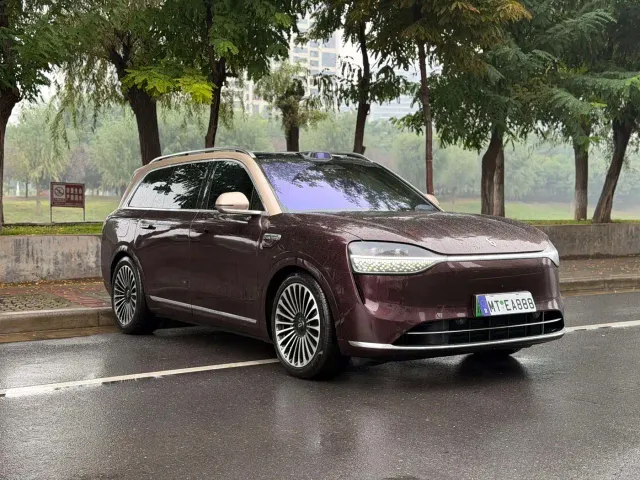 Aito M9 — Фото автомобиля 3