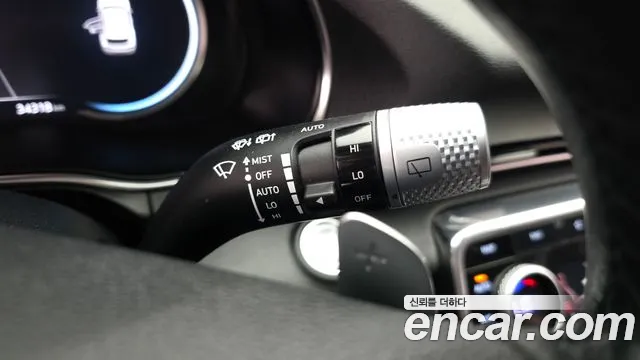 Genesis GV80 2.5T Бензин 2WD — Фото автомобиля 30