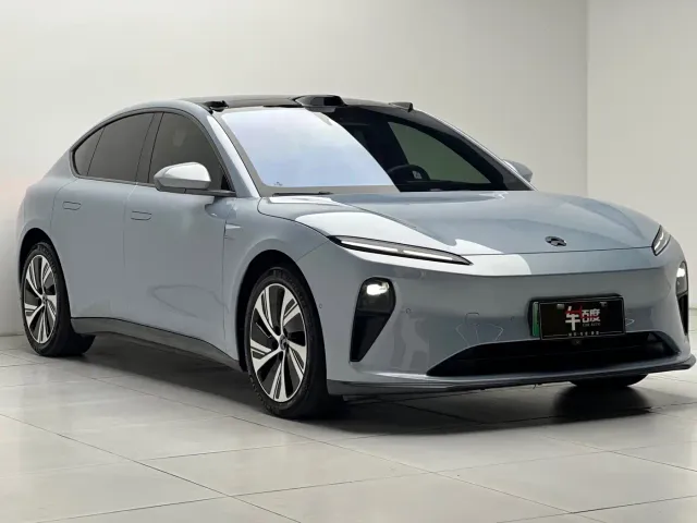 Nio ET5 — Фото автомобиля 3