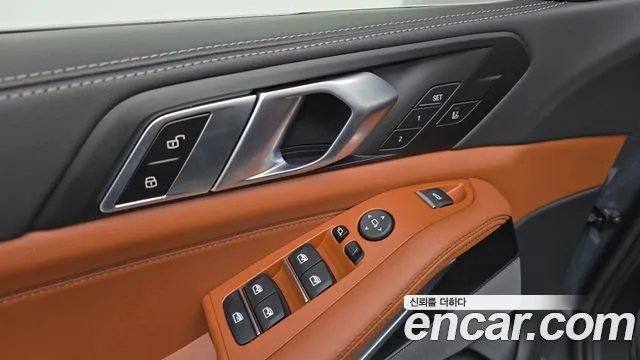 BMW X5 xDrive 40i M Sport Pro — Фото автомобиля 12