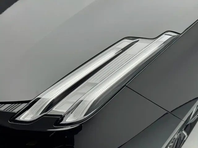 Lynk & Co 03 — Фото автомобиля 11