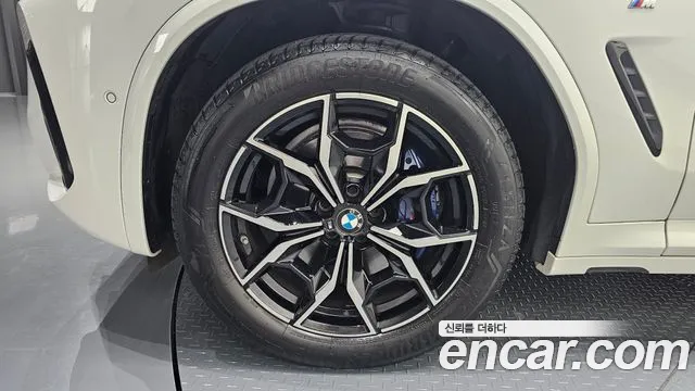 BMW X4 xDrive20i M Sport — Фото автомобиля 4
