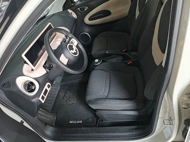 Wuling Bingo — Фото автомобиля 14