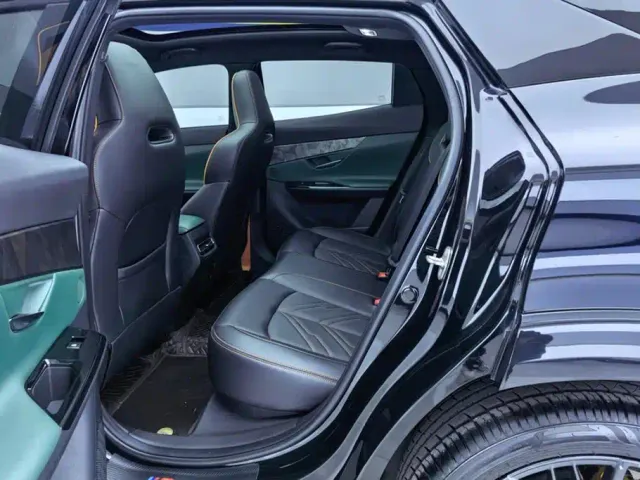 Changan UNI-T — Фото автомобиля 11