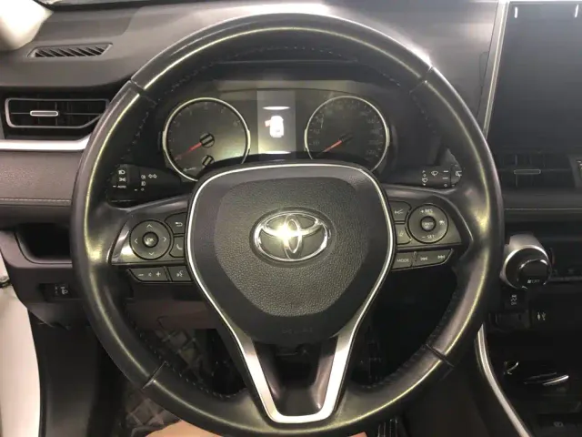 Toyota Wildlander — Фото автомобиля 2