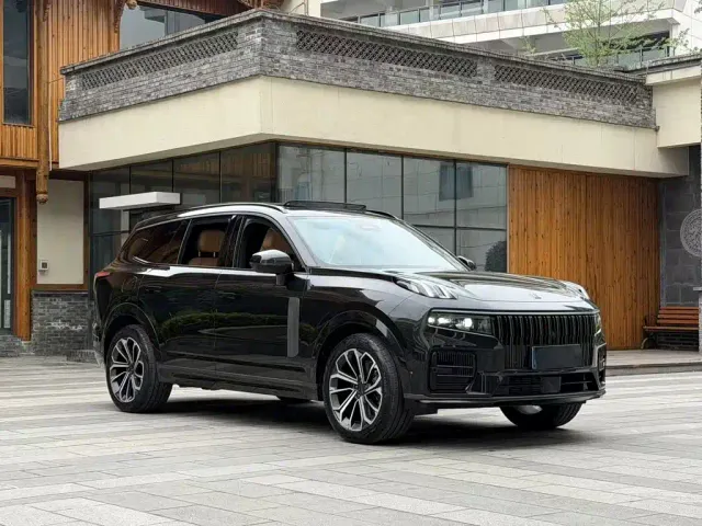 Lynk & Co 09 — Фото автомобиля 21
