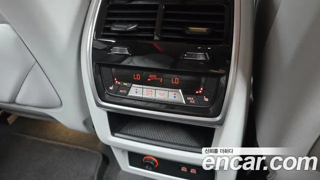 BMW XM — Фото автомобиля 19
