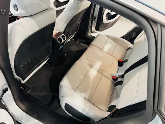 Mercedes-Benz CLA-Class — Фото автомобиля 8