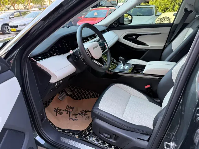 Land Rover Range Rover Evoque — Фото автомобиля 9
