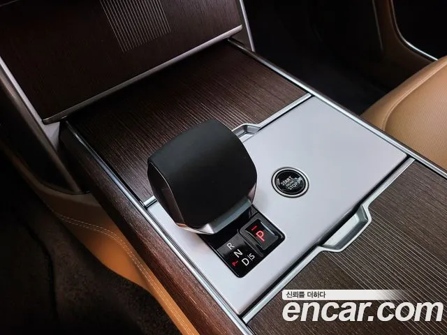Land Rover Range Rover — Фото автомобиля 12