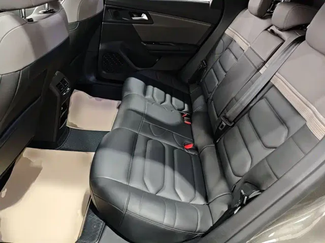 Citroen C5 X — Фото автомобиля 16