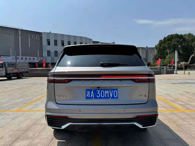 Geely Xingyue L — Фото автомобиля 5