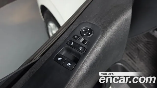 Hyundai Staria Staria Карго 5 мест — Фото автомобиля 13