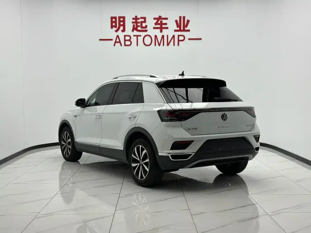 Volkswagen T-Roc — Фото автомобиля 7
