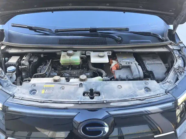 GAC Trumpchi E8 — Фото автомобиля 10