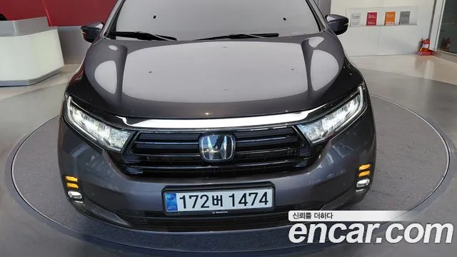 Honda Odyssey — Фото автомобиля 2