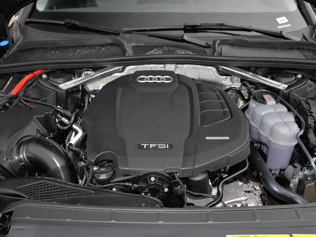 Audi A4L — Фото автомобиля 24
