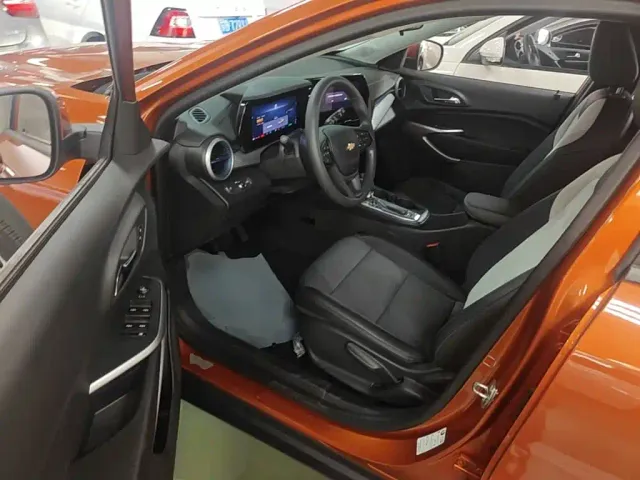 Chevrolet Seeker — Фото автомобиля 15
