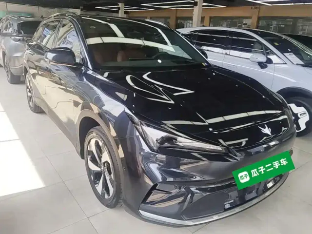 Arcfox Alpha T5 — Фото автомобиля 3