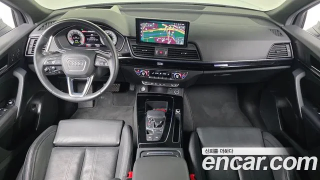 Audi Q5 FY — Фото автомобиля 10