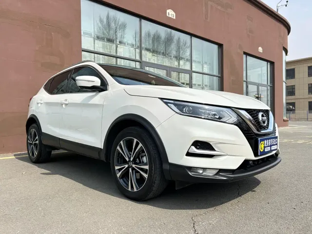 Nissan Qashqai — Фото автомобиля 3