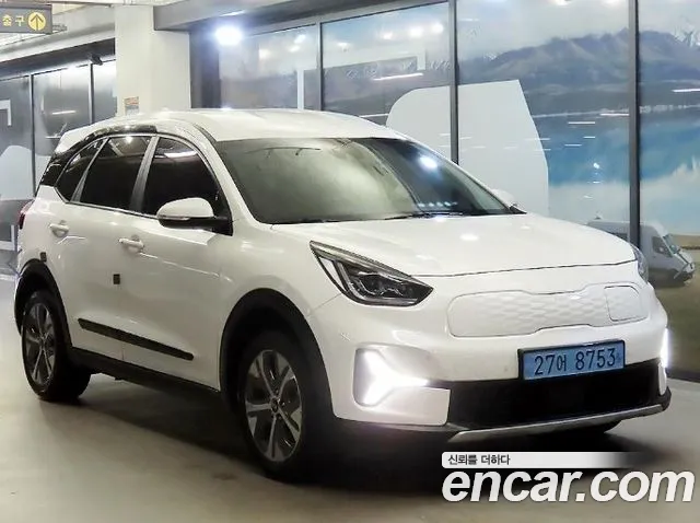 Фотография автомобиля — Kia Niro