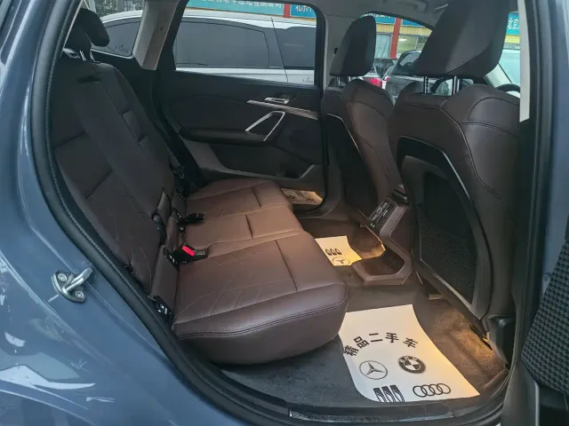 BMW X1 — Фото автомобиля 11