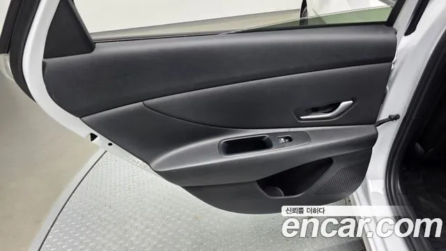 Hyundai AVANTE Новый Avante (CN7) — Фото автомобиля 25