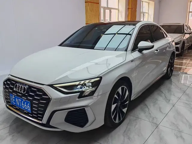 Audi A3 — Фото автомобиля 3