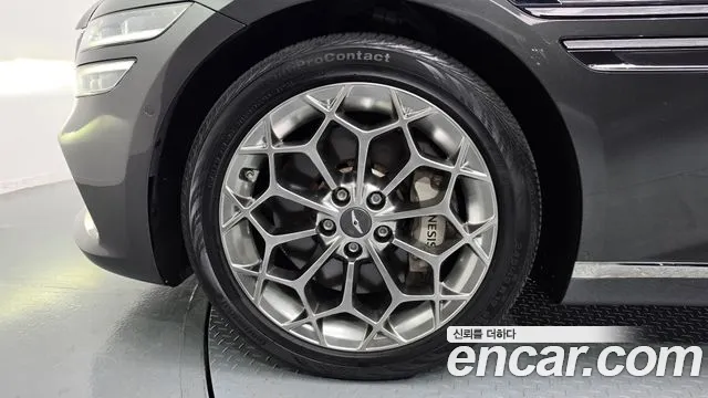 Genesis G80 RG3 — Фото автомобиля 5