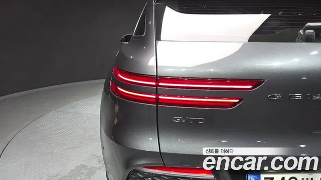 Genesis GV70 2.5T Бензин AWD — Фото автомобиля 18