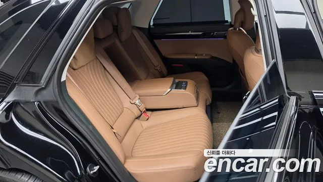 Hyundai Grandeur GN7 — Фото автомобиля 18
