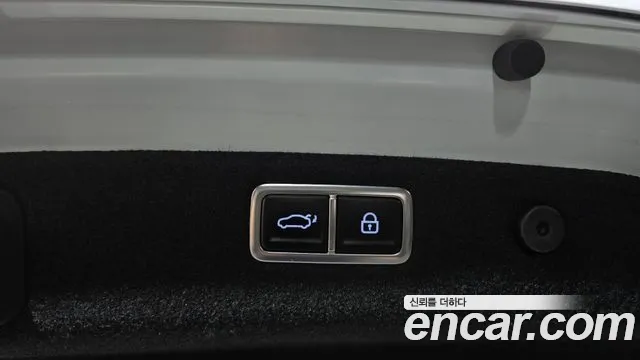 Genesis G70 Новый G70 Бензин 2.5T 2WD — Фото автомобиля 15