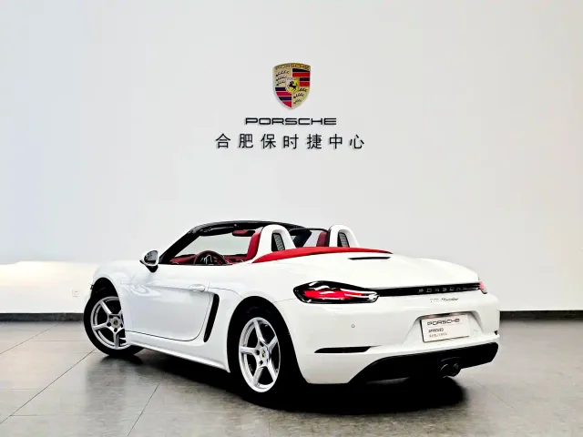 Porsche 718 — Фото автомобиля 4