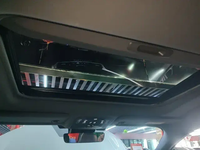 Toyota Granvia — Фото автомобиля 17