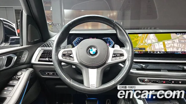 BMW X5 xDrive 40i M Sport — Фото автомобиля 10