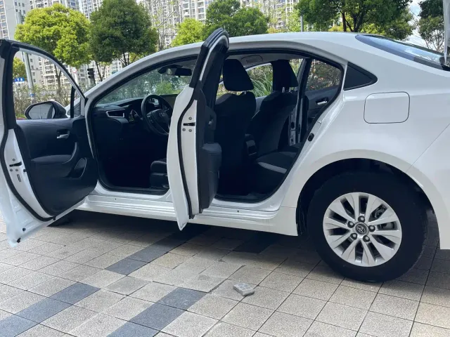 Toyota Corolla 2023 1.2T Pioneer Edition — Фото автомобиля 18