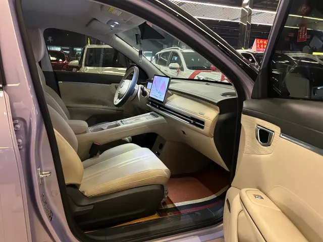 Wuling Bingo S — Фото автомобиля 6