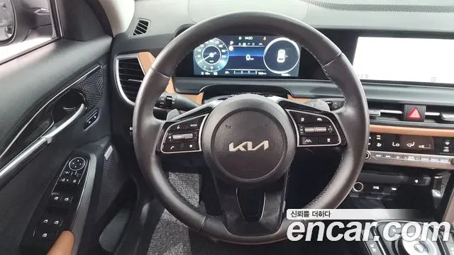 Kia Seltos Новый Seltos Бензин 2.0 2WD — Фото автомобиля 13