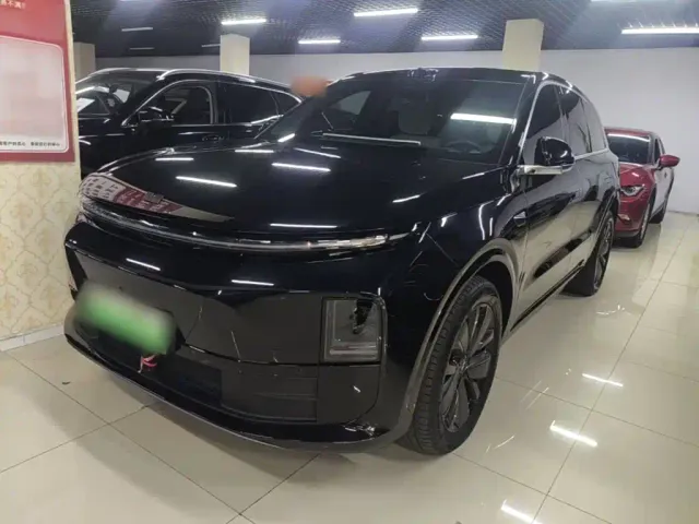 Фотография автомобиля — Li Auto L6