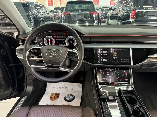 Audi A8 — Фото автомобиля 9