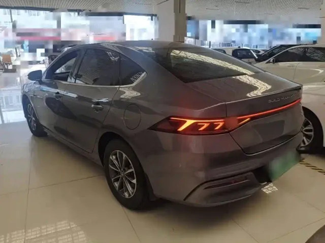BYD Qin PLUS — Фото автомобиля 4