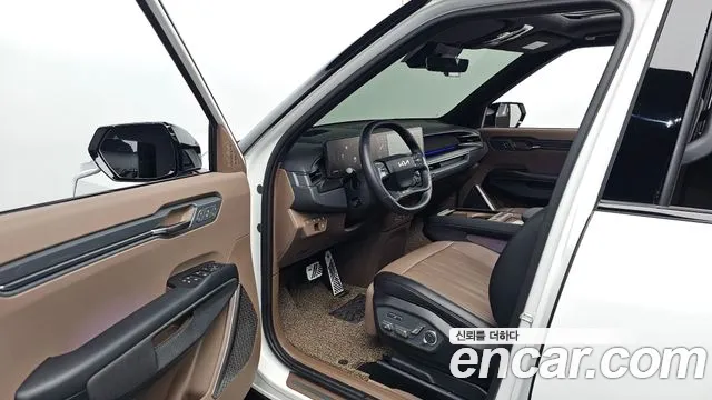 Kia EV9 — Фото автомобиля 10