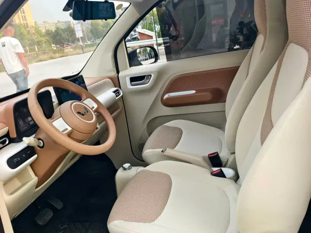 Wuling Hongguang Mini EV — Фото автомобиля 14