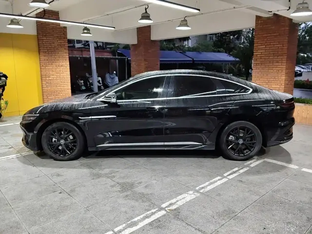 BYD Han — Фото автомобиля 2