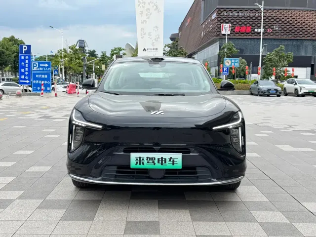 IM Motors LS6 — Фото автомобиля 2