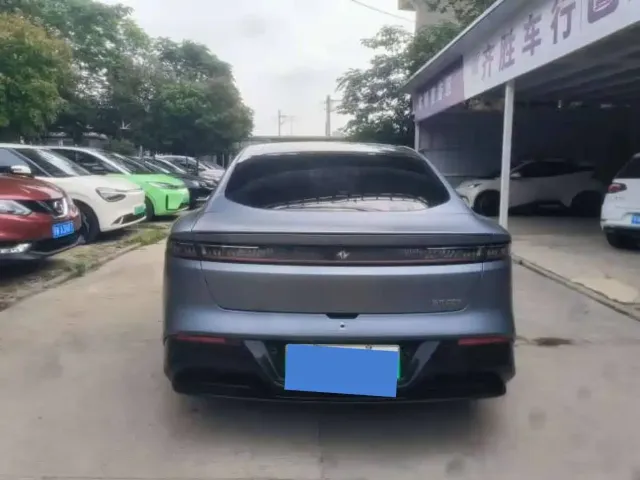 Dongfeng eπ 007 — Фото автомобиля 8